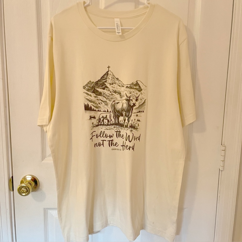 Follow The Word Not The Herd Women’s Crew Neck Pullover T Shirt Size XL Beige